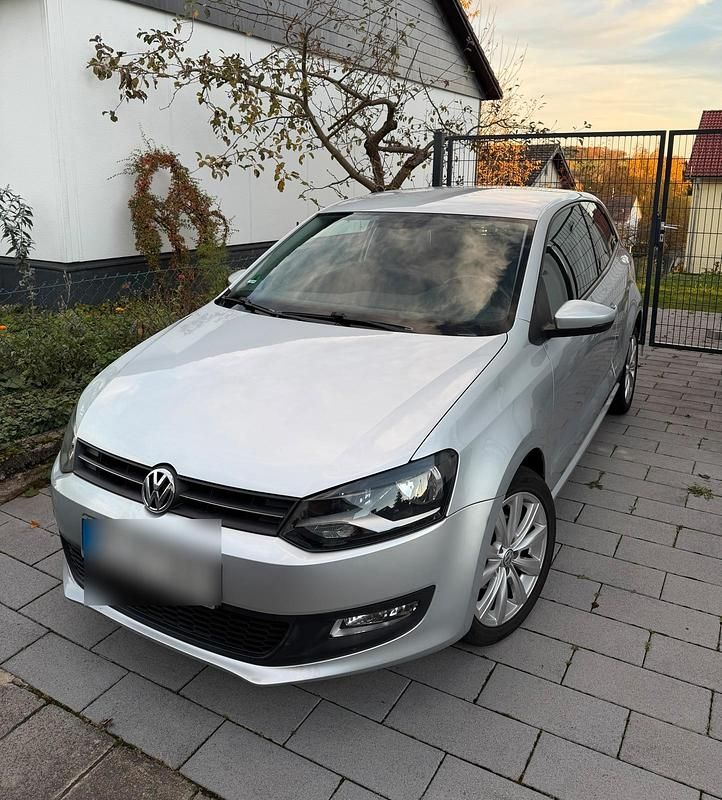 Silber Gebraucht 2011 VW Polo Coupé | 4.300 € (Fairer Preis) - Bild 1/4