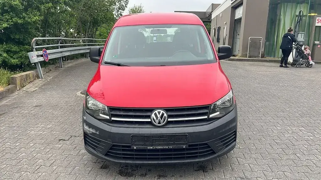Gebraucht VW Caddy 75 PS (55 kW) 2015 Rot Van / Kleinbus