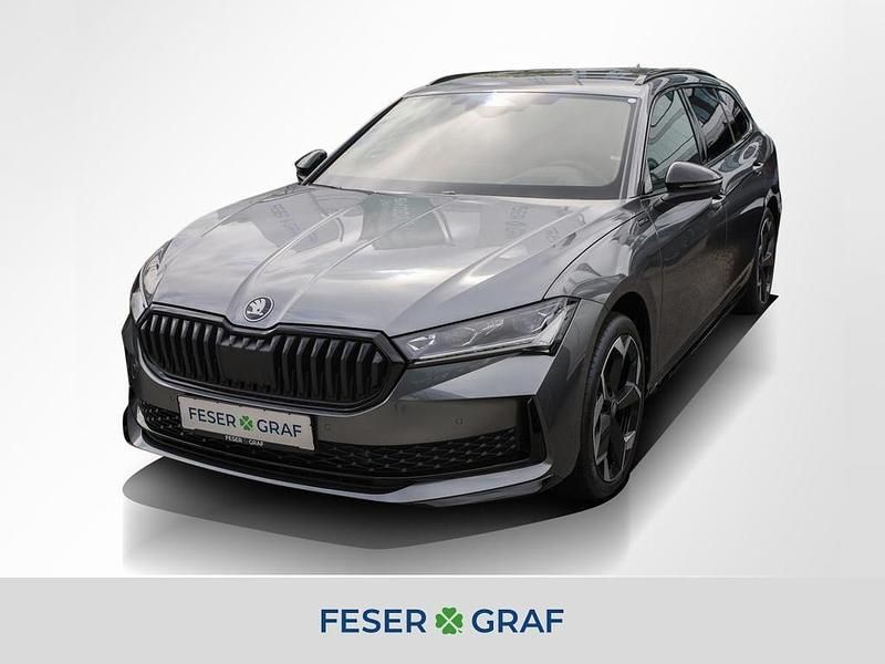 Graphitegrau Neu 2025 Skoda Superb SportLine Kombi | 51.690 € (Fairer Preis) - Bild 1/4