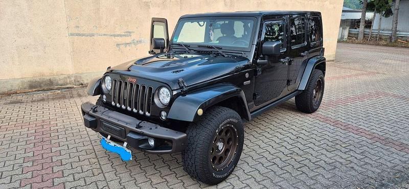 Schwarz Gebraucht 2017 Jeep Wrangler Rubicon SUV | 38.600 € (Etwas zu teuer) - Bild 1/4