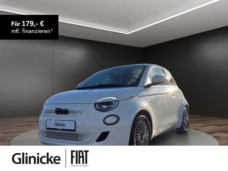 Weiß Gebraucht 2021 Fiat 500e Icon Limousine | 15.880 € (Guter Preis) - Bild 1/4