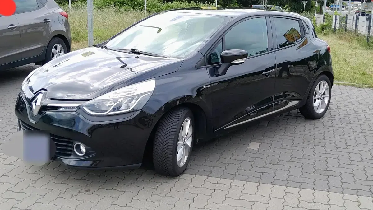 Gebraucht Renault Clio IV Bose Edition 75 PS (55 kW) 2016 Schwarz Limousine