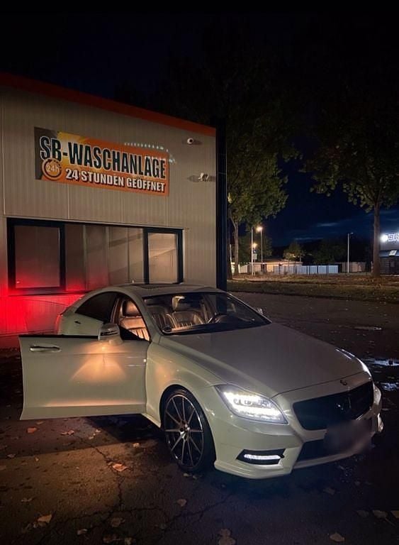 Gebraucht Mercedes CLS350 252 PS (185 kW) 2014 Weiß Limousine
