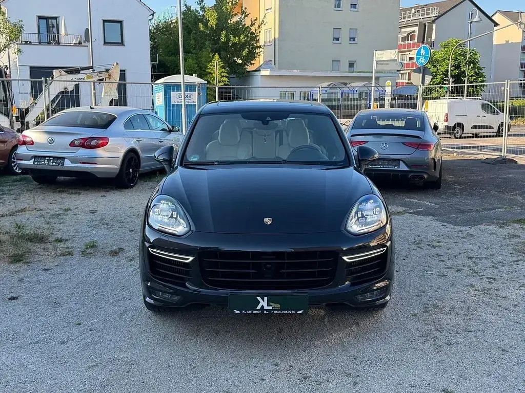 Gebraucht Porsche Cayenne GTS 441 PS (324 kW) 2017 Schwarz SUV
