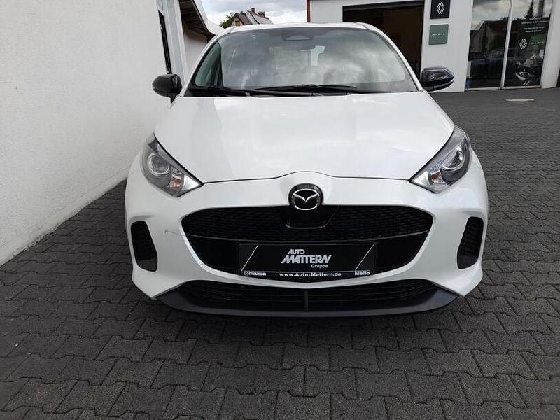 Neu Mazda 2 Prime-Line 116 PS (85 kW) 2025 Northern white pearl Limousine