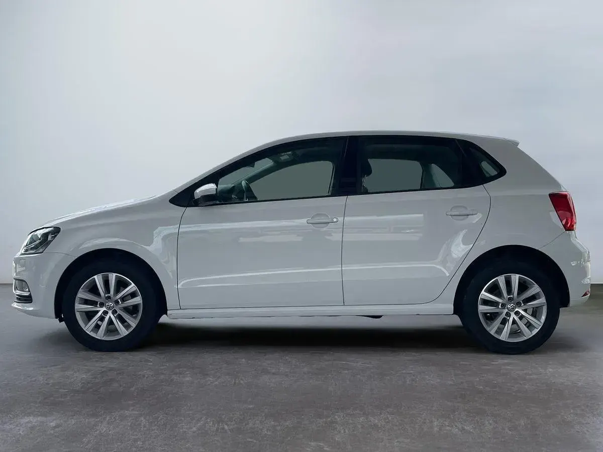 Gebraucht VW Polo 75 PS (55 kW) 2017 Weiß Limousine