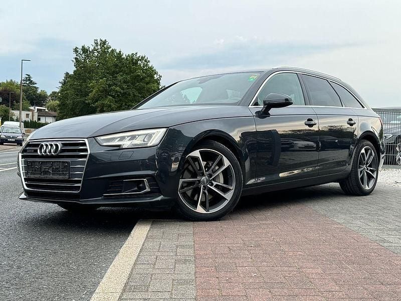 Grau Gebraucht 2016 Audi A4 Exclusive Kombi | 20.300 € (Superpreis) - Bild 1/4