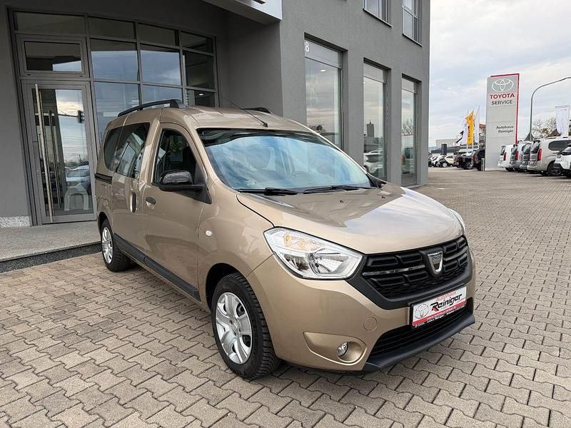 Gebraucht Dacia Dokker Comfort 102 PS (75 kW) 2020 Beige Van / Kleinbus