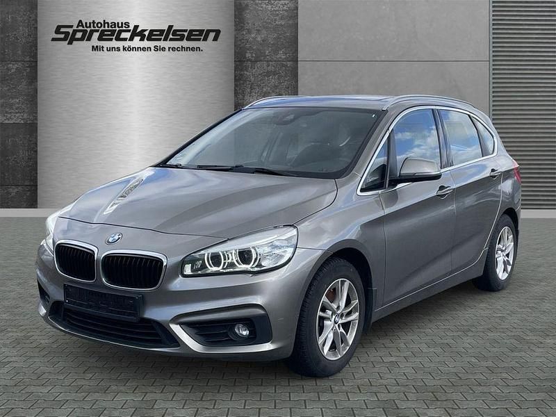 Gebraucht BMW 218 Active Tourer 136 PS (100 kW) 2015 Silber Van / Kleinbus