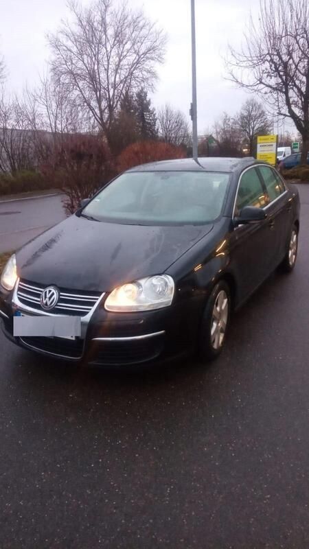 Schwarz Gebraucht 2007 VW Jetta Limousine | 1.600 € (Superpreis) - Bild 1/3