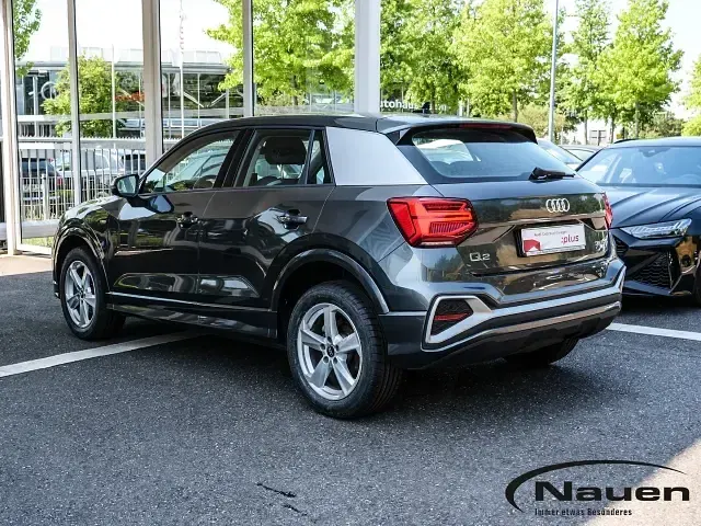 Gebraucht Audi Q2 S-Line 150 PS (110 kW) 2025 Daytonagrau SUV