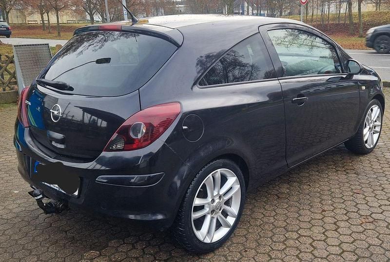 Gebraucht Opel Corsa Color Edition 101 PS (74 kW) 2010 Schwarz Kleinwagen