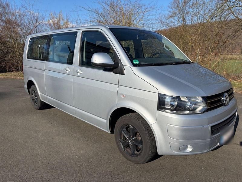 Gebraucht VW T5 140 PS (102 kW) 2011 Silber Van