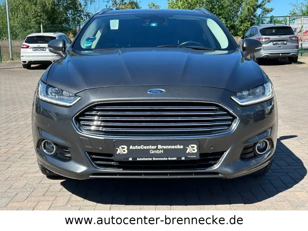 Gebraucht Ford Mondeo Titanium 150 PS (110 kW) 2017 Grau Kombi