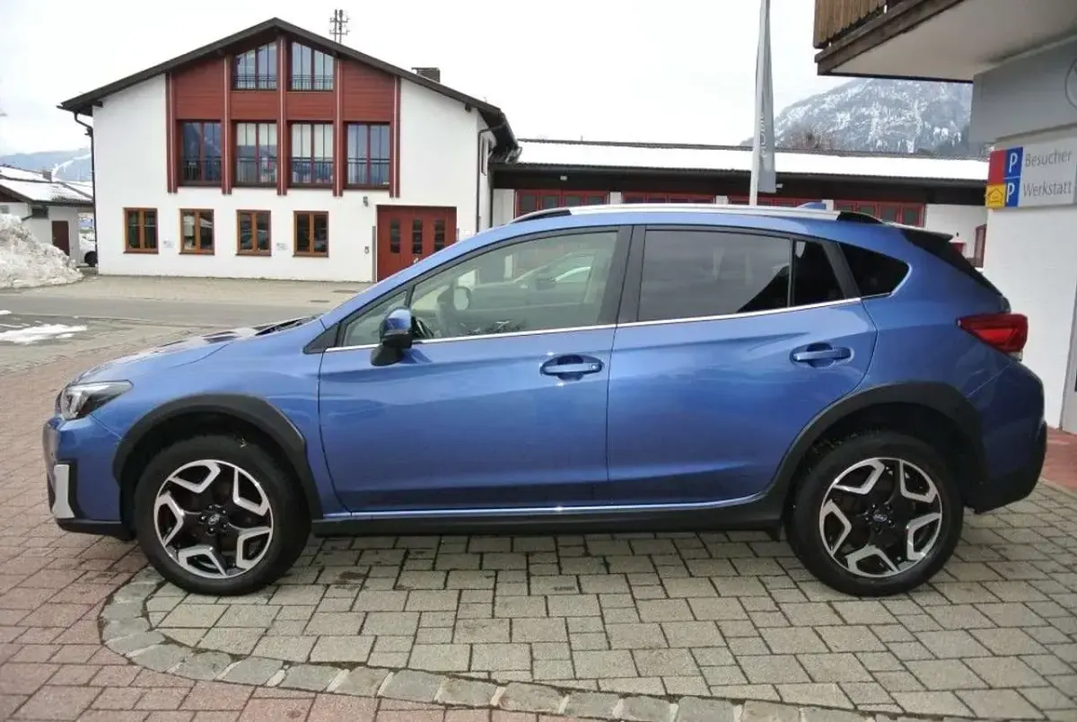 Gebraucht Subaru XV Comfort 150 PS (110 kW) 2020 Quartz blue SUV