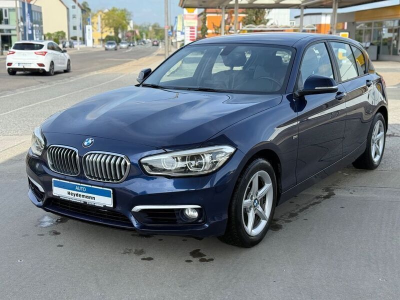 Blau Gebraucht 2015 BMW 118 Urban Line Kleinwagen | 10.990 € (Fairer Preis) - Bild 1/4
