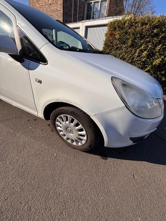 Gebraucht Opel Corsa Edition 80 PS (58 kW) 2009 Weiß Kleinwagen