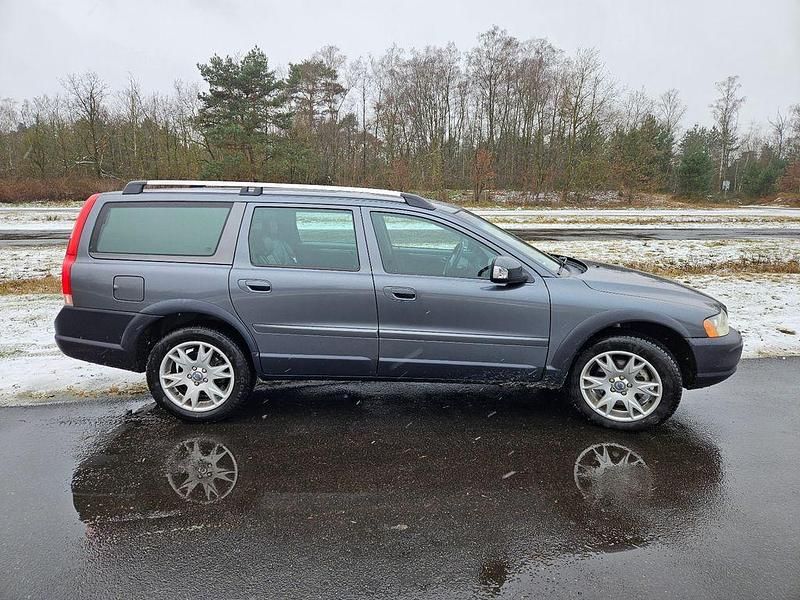 Gebraucht Volvo XC70 185 PS (136 kW) 2006 Grau Kombi