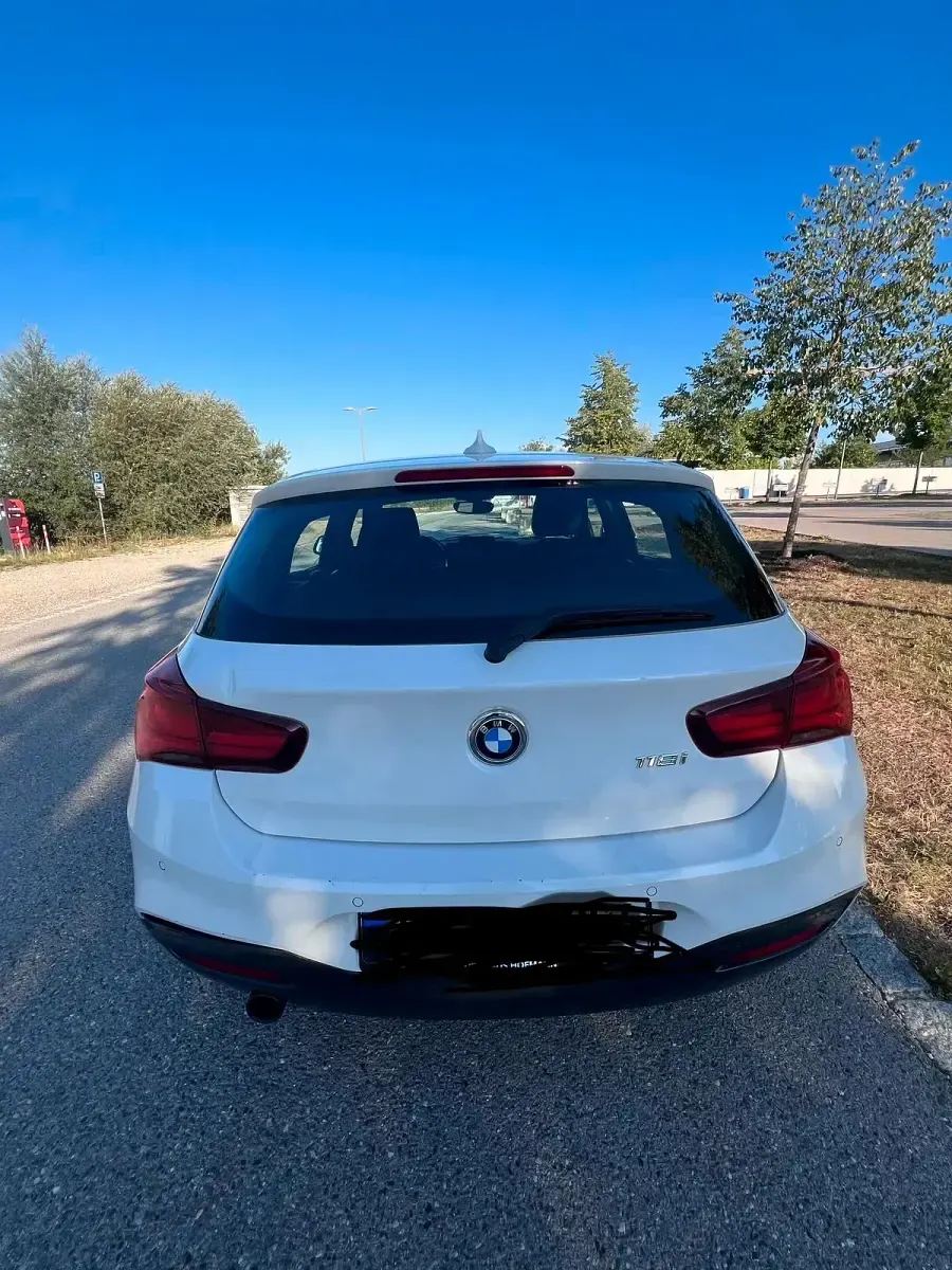 Gebraucht BMW 118 M Sport 136 PS (100 kW) 2018 Weiß Limousine