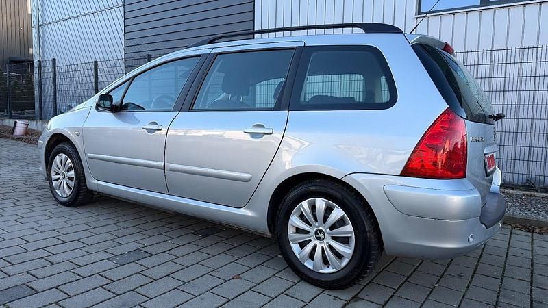Gebraucht Peugeot 307 109 PS (80 kW) 2007 Grau Kombi