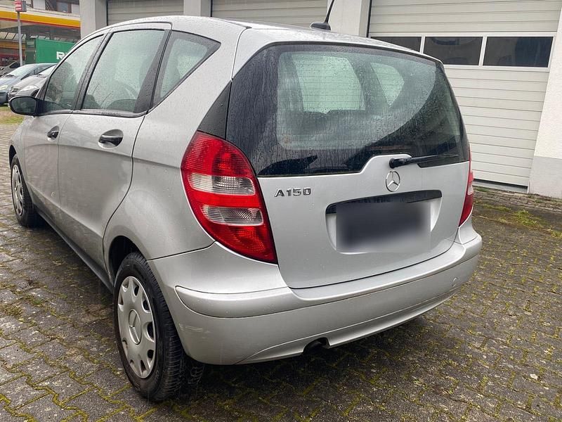 Gebraucht Mercedes A150 95 PS (69 kW) 2004 Silber Kleinwagen