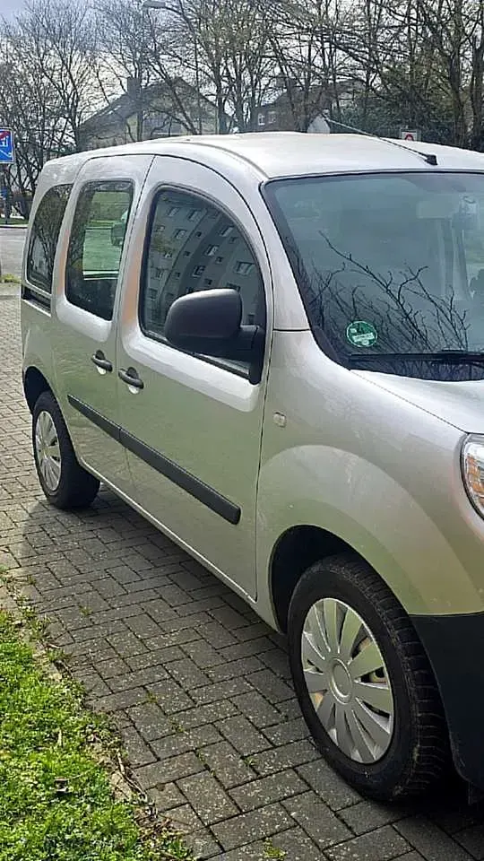 Gebraucht Renault Kangoo 95 PS (69 kW) 2020 Van / Kleinbus