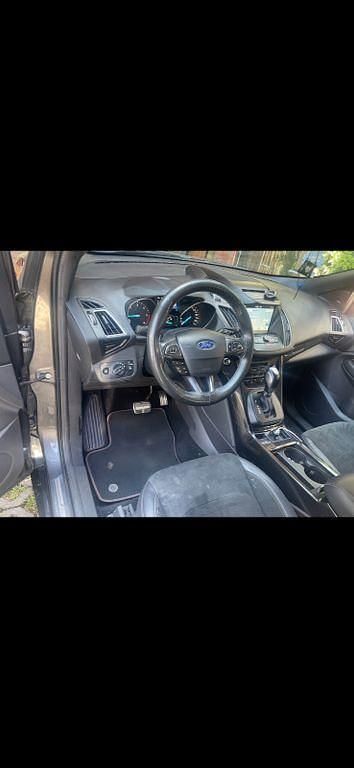 Schwarz Gebraucht 2017 Ford Kuga ST-Line SUV | 14.600 € (Fairer Preis) - Bild 1/4