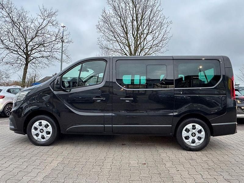 Gebraucht Renault Trafic 150 PS (110 kW) 2024 Schwarz Van / Kleinbus