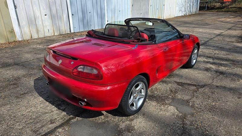 Gebraucht MG F 145 PS (106 kW) 1998 Rot Cabrio