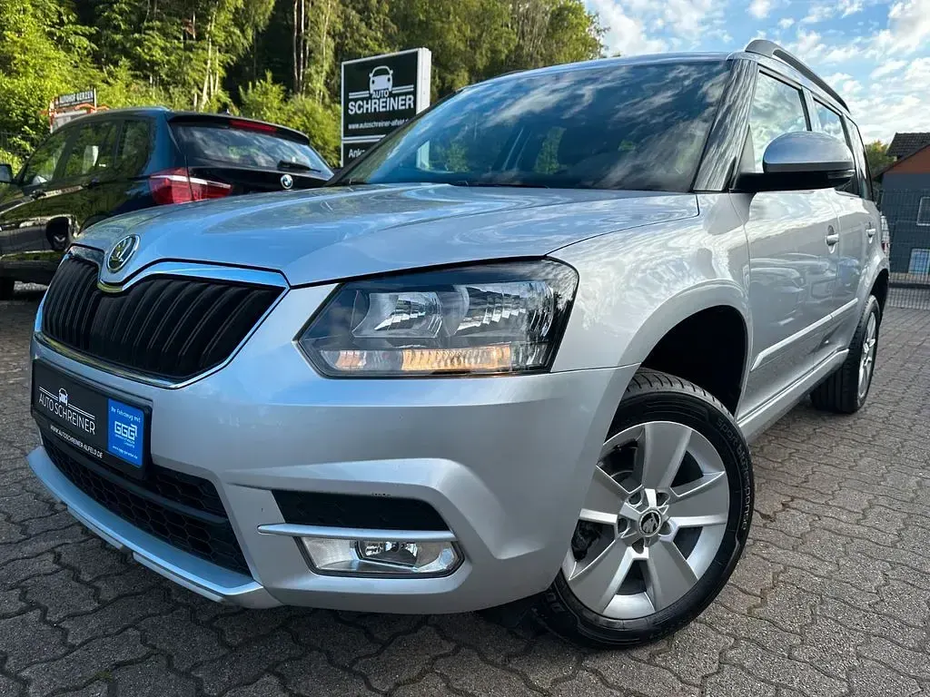 Gebraucht Skoda Yeti Ambition 105 PS (77 kW) 2014 Silber SUV