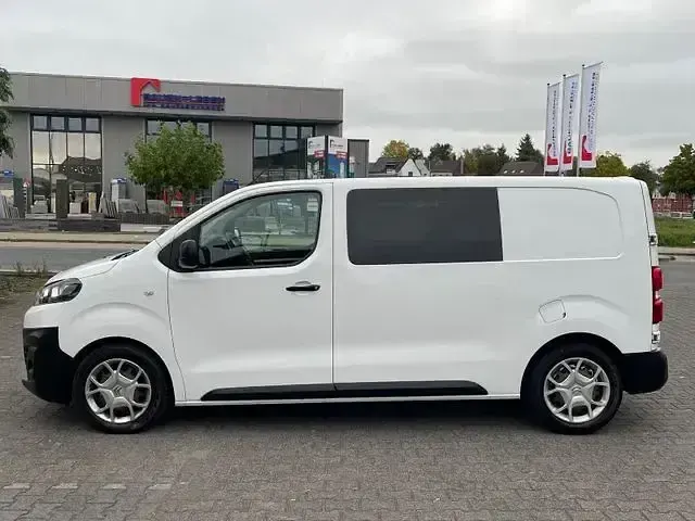 Używany Citroën Jumpy 150 KM (110 kW) 2019 Biały Minivan