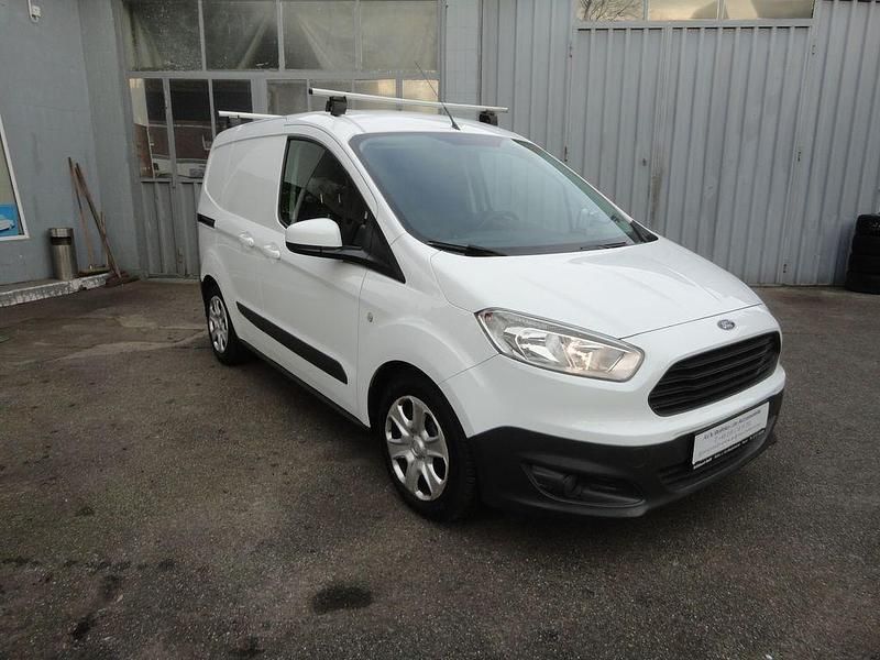 Gebraucht Ford Transit Trend 101 PS (74 kW) 2015 Weiß Van / Kleinbus