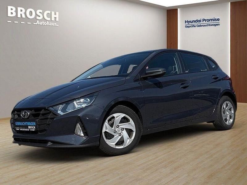 Gebraucht Hyundai i20 Select 84 PS (61 kW) 2021 Aurora grey Kleinwagen