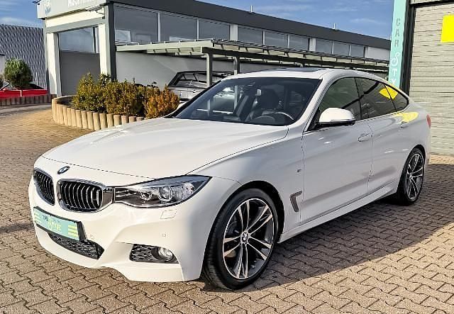 Weiß Gebraucht 2014 BMW 320 Gran Turismo Comfort Edition Limousine | 20.970 € (Teuer) - Bild 1/4