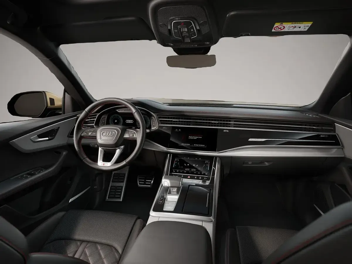 Gebraucht Audi Q8 Ambiente 286 PS (210 kW) 2026 Manufacturer SUV