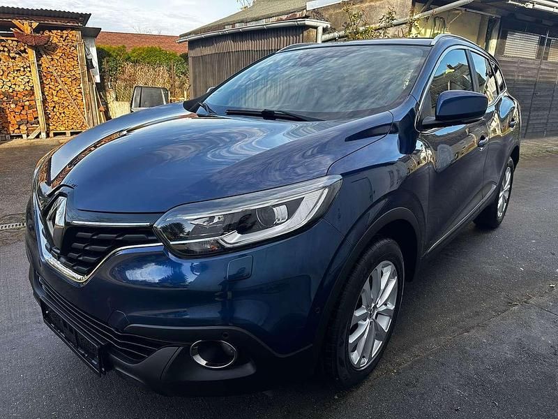 Blau Gebraucht 2018 Renault Kadjar Business SUV | 9.999 € (Superpreis) - Bild 1/4