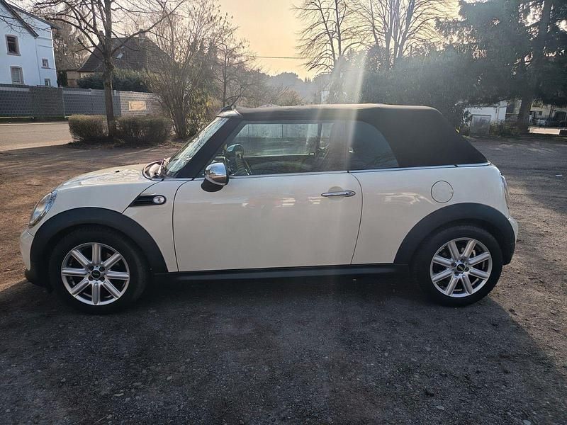 Gebraucht Mini ONE 98 PS (72 kW) 2014 Weiß Kleinwagen