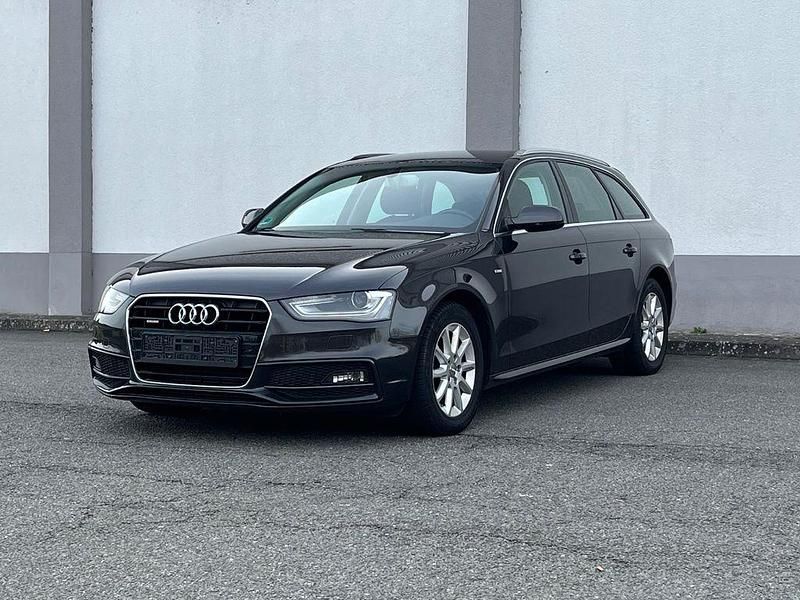 Gebraucht Audi A4 Ambiente 177 PS (130 kW) 2014 Grau Kombi