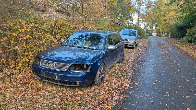 Blau Gebraucht 2000 Audi A6 Kombi | 850 € (Guter Preis) - Bild 1/4