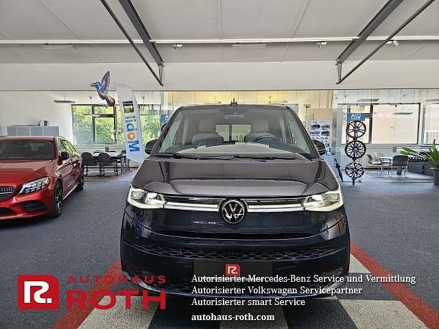 Gebraucht VW Multivan Style 150 PS (110 kW) 2024 Blau Van
