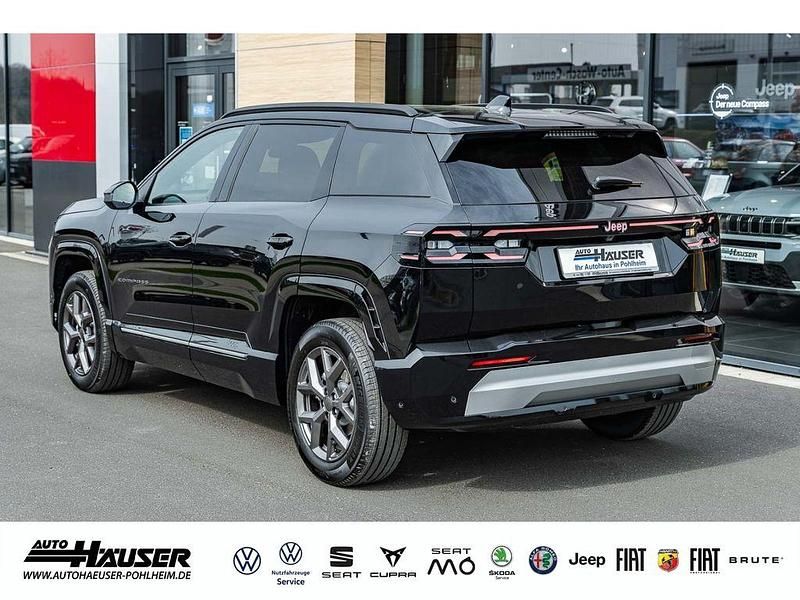 Neu Jeep Compass 145 PS (106 kW) 2026 Schwarz SUV