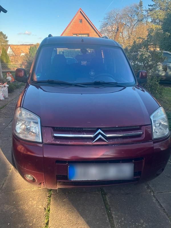 Gebraucht Citroën Berlingo 90 PS (66 kW) 2007 Rot Van / Kleinbus