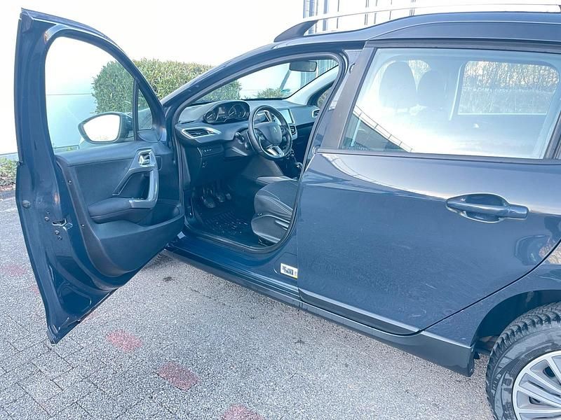 Gebraucht Peugeot 2008 110 PS (80 kW) 2016 SUV