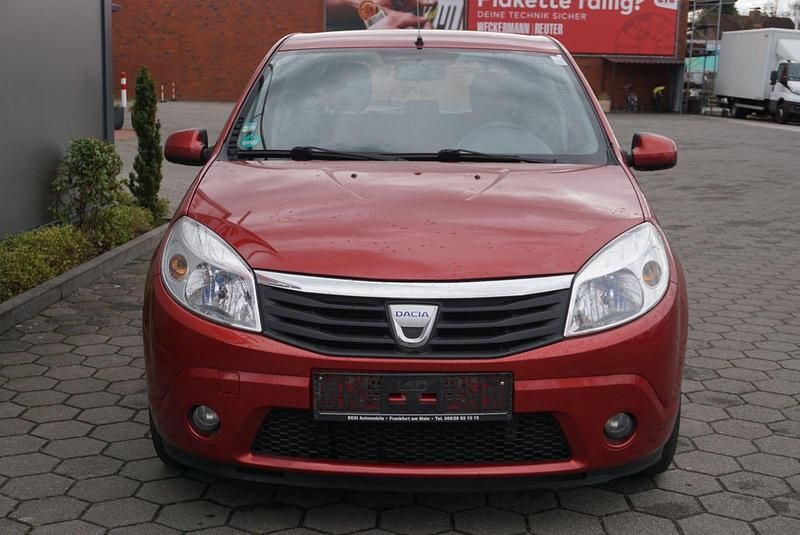 Gebraucht Dacia Sandero Lauréate 75 PS (55 kW) 2011 Rot Kleinwagen