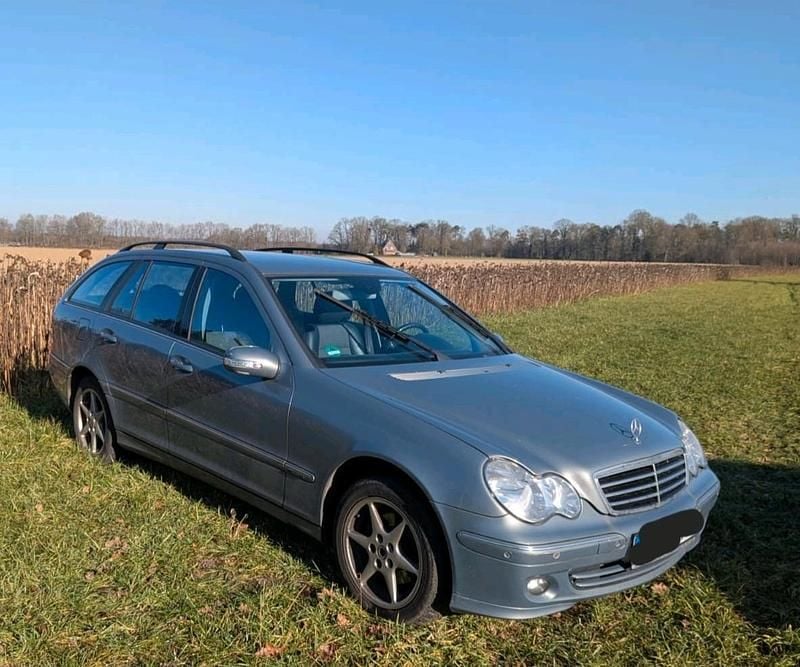 Gebraucht Mercedes C200 163 PS (119 kW) 2007 Andere farben Kombi