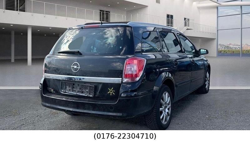 Gebraucht Opel Astra Innovation 116 PS (85 kW) 2009 Schwarz Kombi