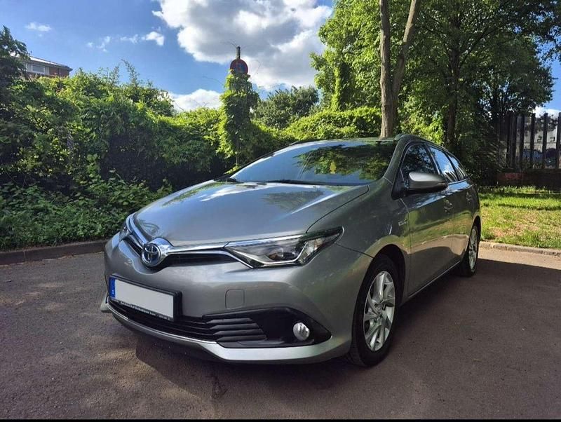 Gebraucht 2016 Toyota Auris Hybrid Edition Kombi | 13.700 € (Fairer Preis) - Bild 1/4