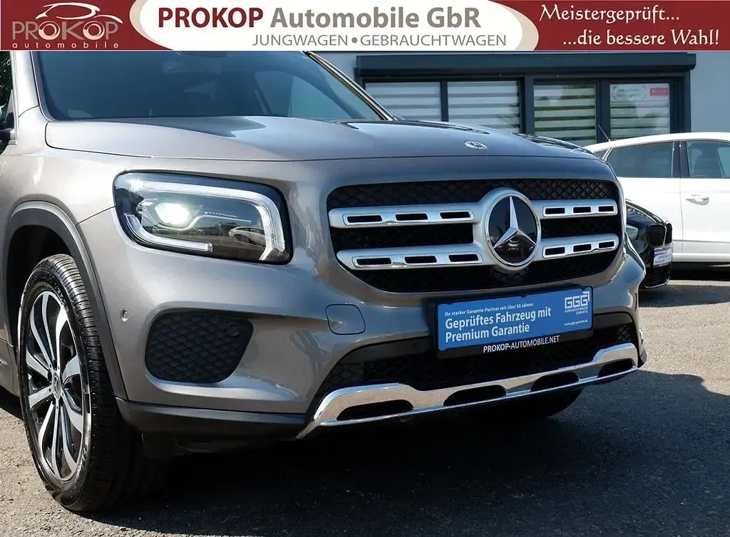 Gebraucht Mercedes GLB220 190 PS (139 kW) 2022 Grau SUV