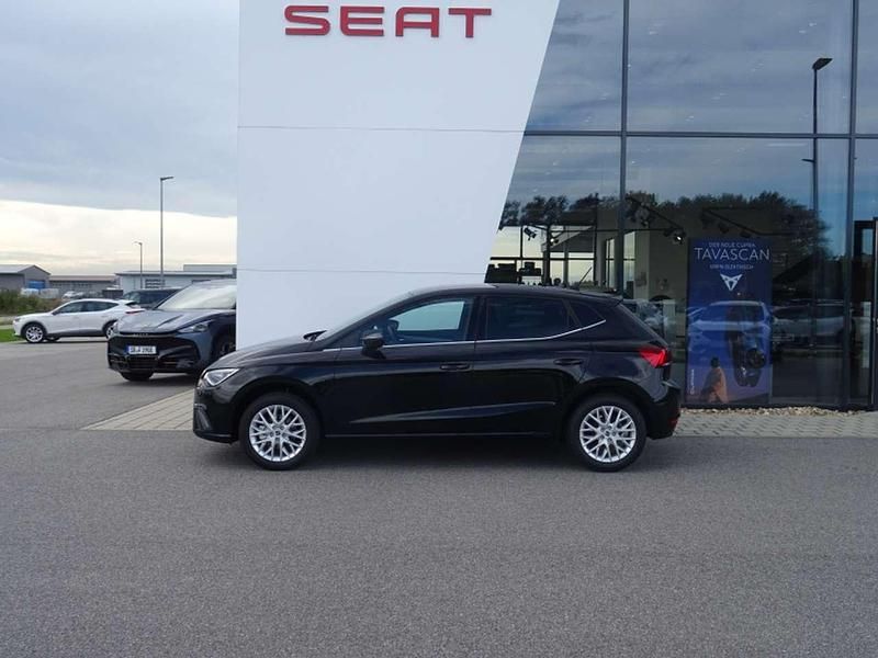 Gebraucht Seat Ibiza XCELLENCE 116 PS (85 kW) 2024 Midnight schwarz (metallic) Kleinwagen