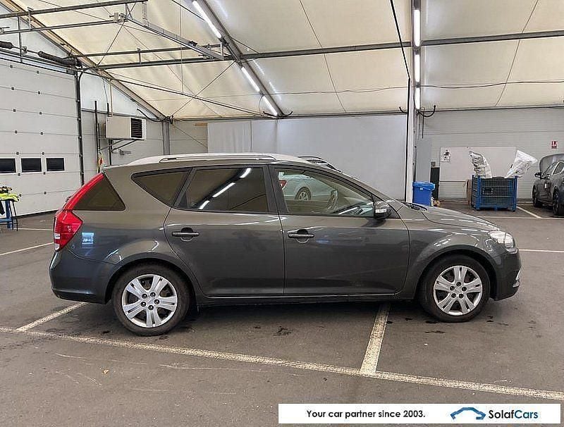 Gebraucht Kia Ceed 90 PS (66 kW) 2012 Grau Kleinwagen